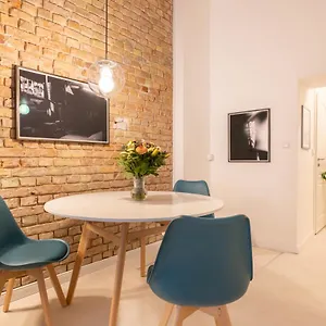 Great 2-room Apartment