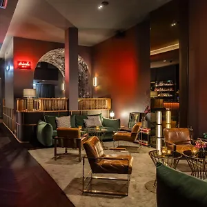 Otel Amano