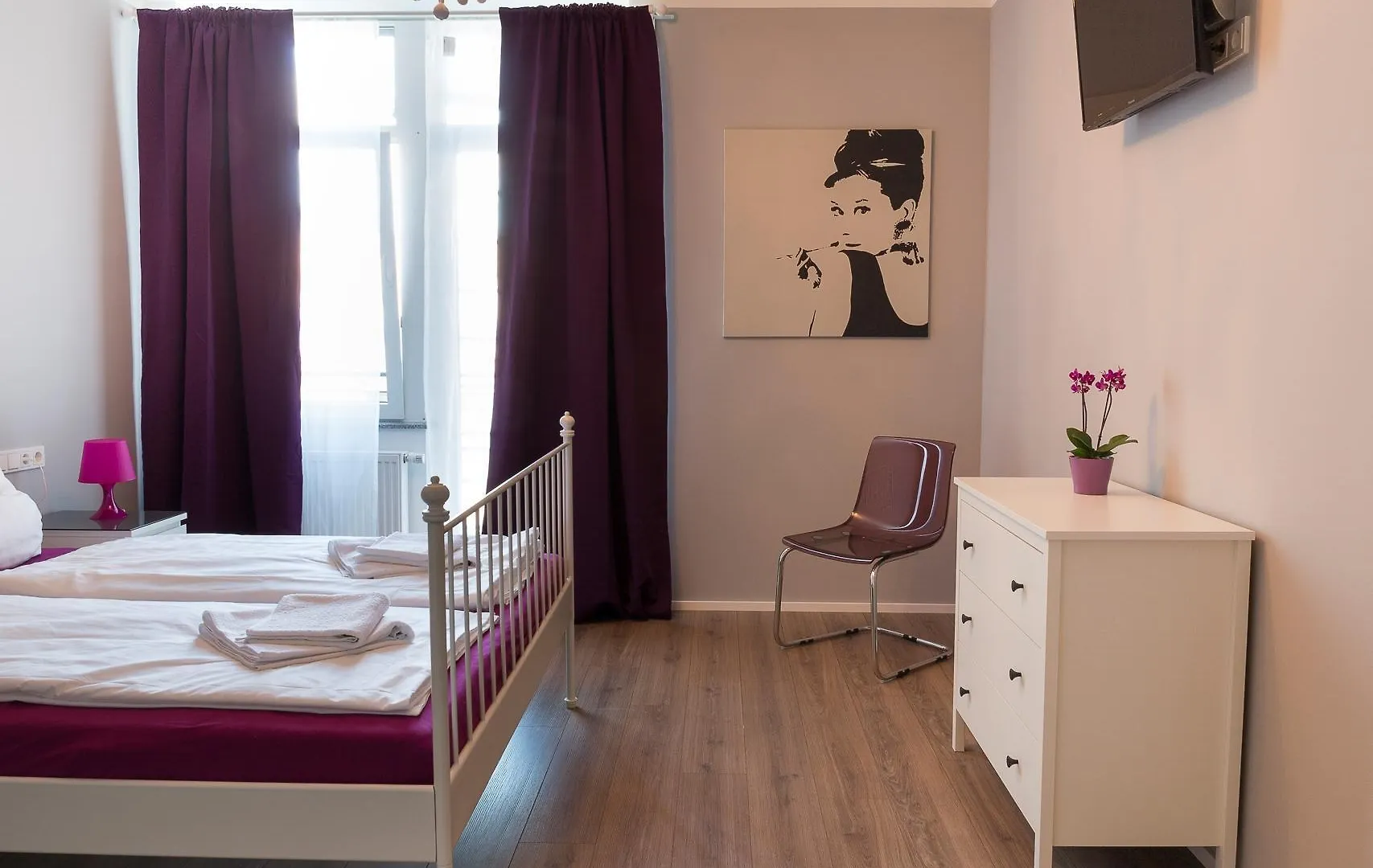 Hotel Forty Four Frankfurt am Main 3*,  Germany